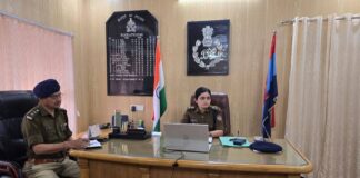 ऑपरेशन क्रैकडाउन को लेकर एसपी रुद्रप्रयाग निहारिका तोमर की सख्ती, 227 बाहरी व्यक्तियों का सत्यापन