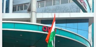 नारायण अस्पताल में धूमधाम से मनाया गया स्वतंत्रता दिवस, उत्कृष्ट कार्य करने वाले कर्मचारियों को किया सम्मानित